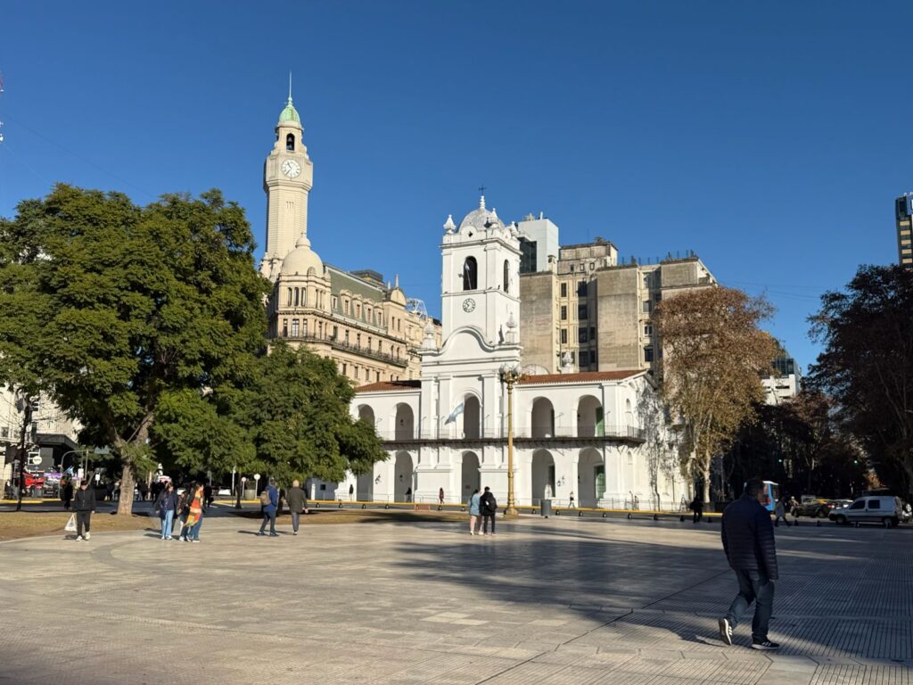 plazademayo